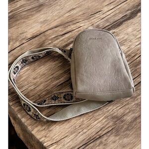 Sling bag